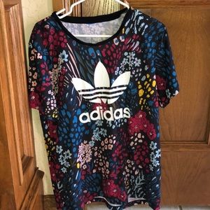 🔥 Adidas shirt